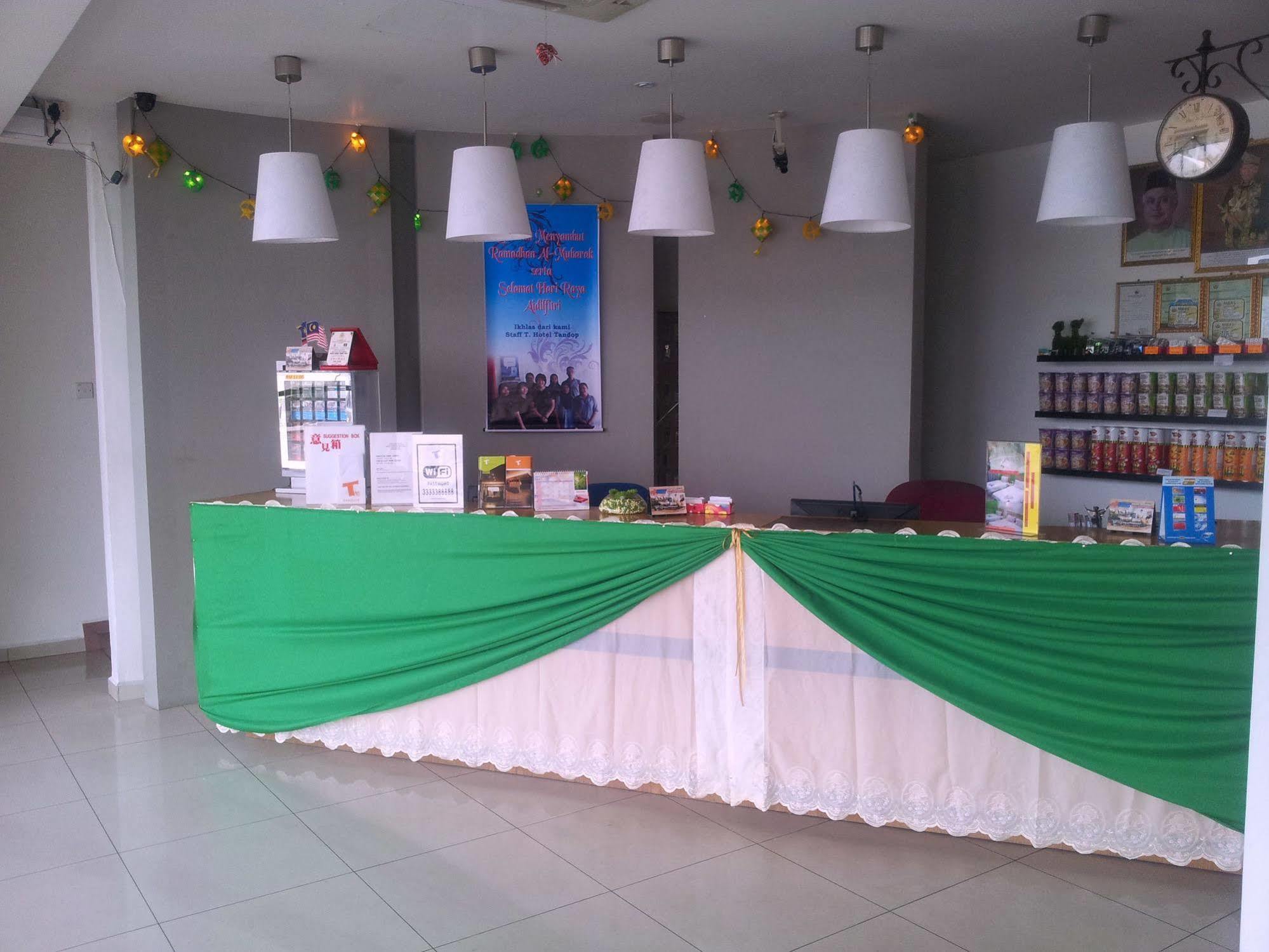 T Hotel Tandop Alor Setar Bagian luar foto