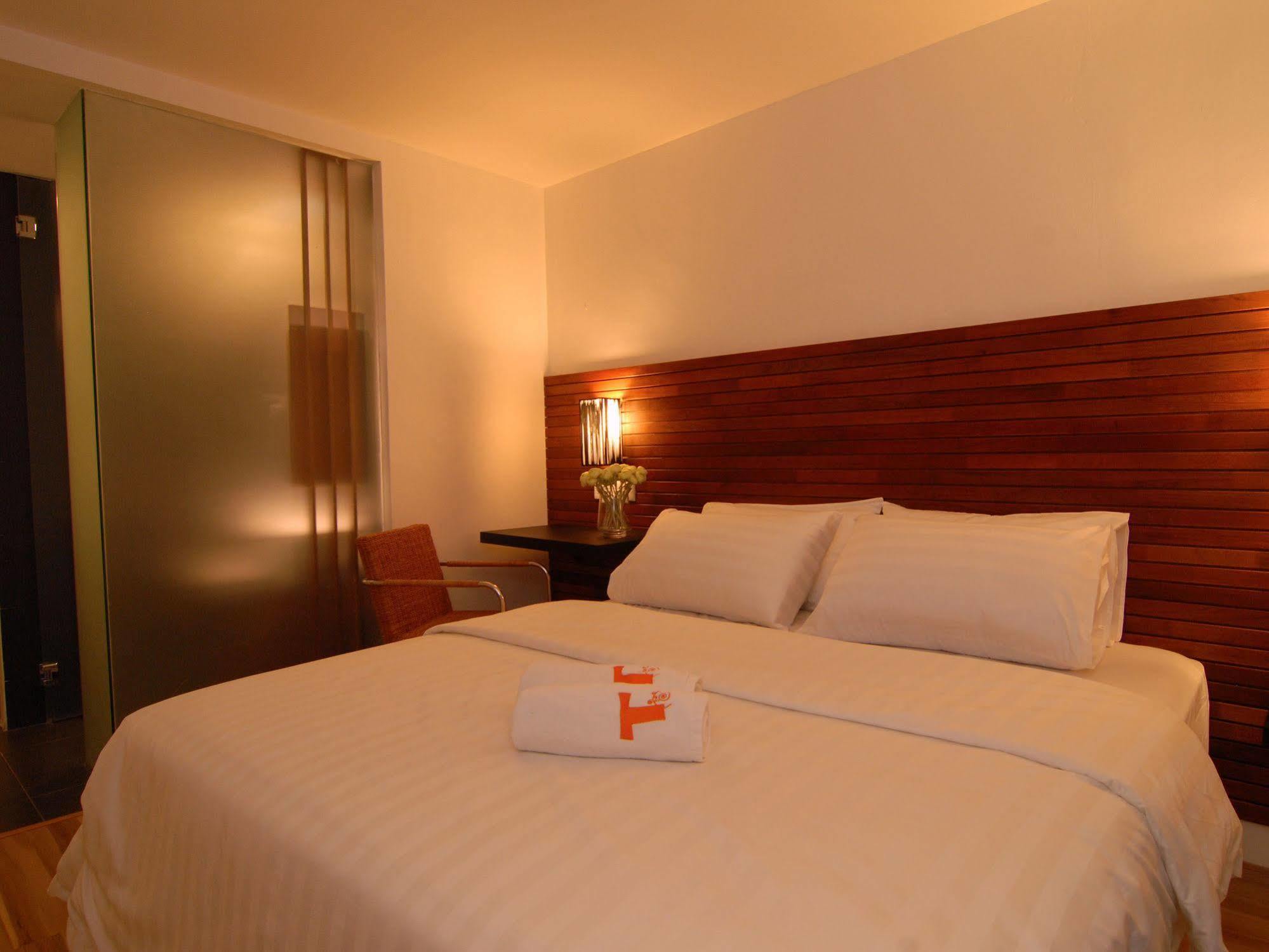 T Hotel Tandop Alor Setar Bagian luar foto