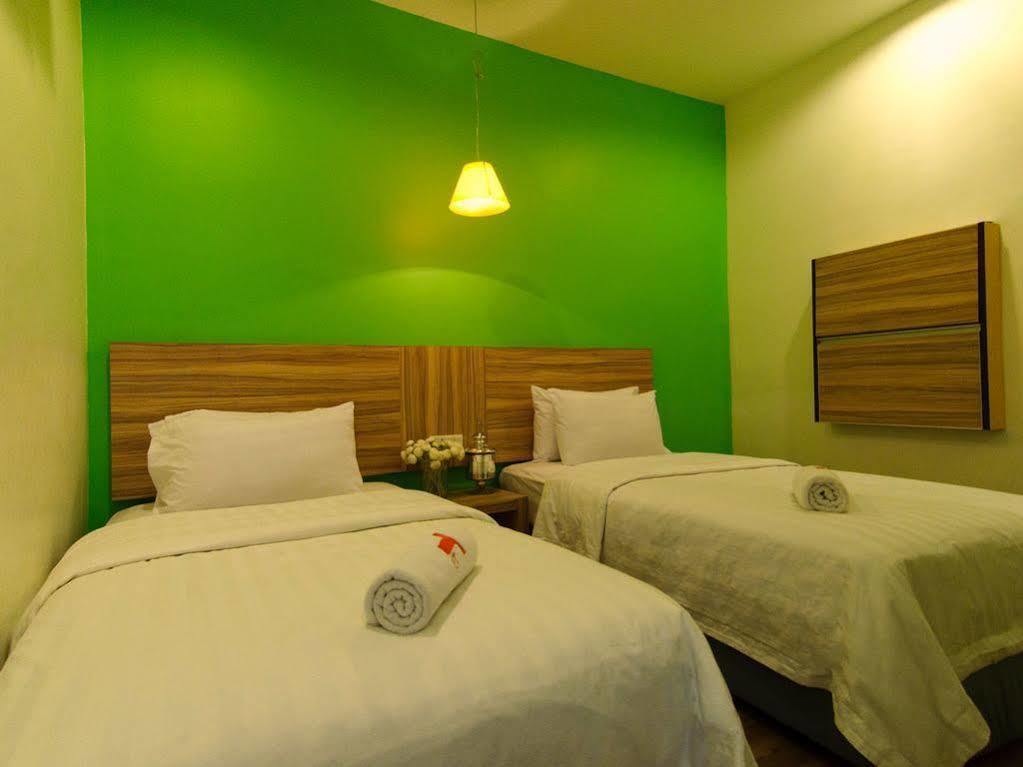 T Hotel Tandop Alor Setar Bagian luar foto